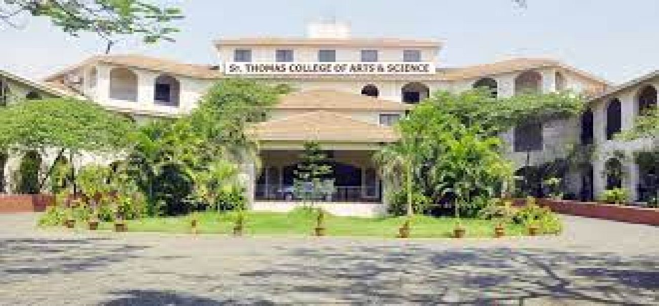 ST. THOMAS COLLEGE