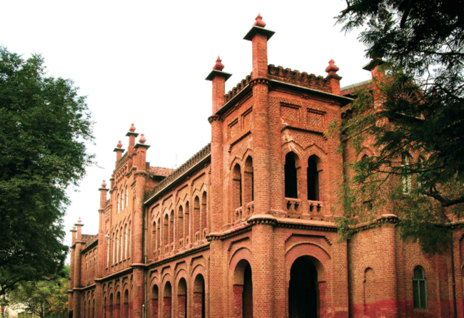 THE AMERICAN COLLEGE