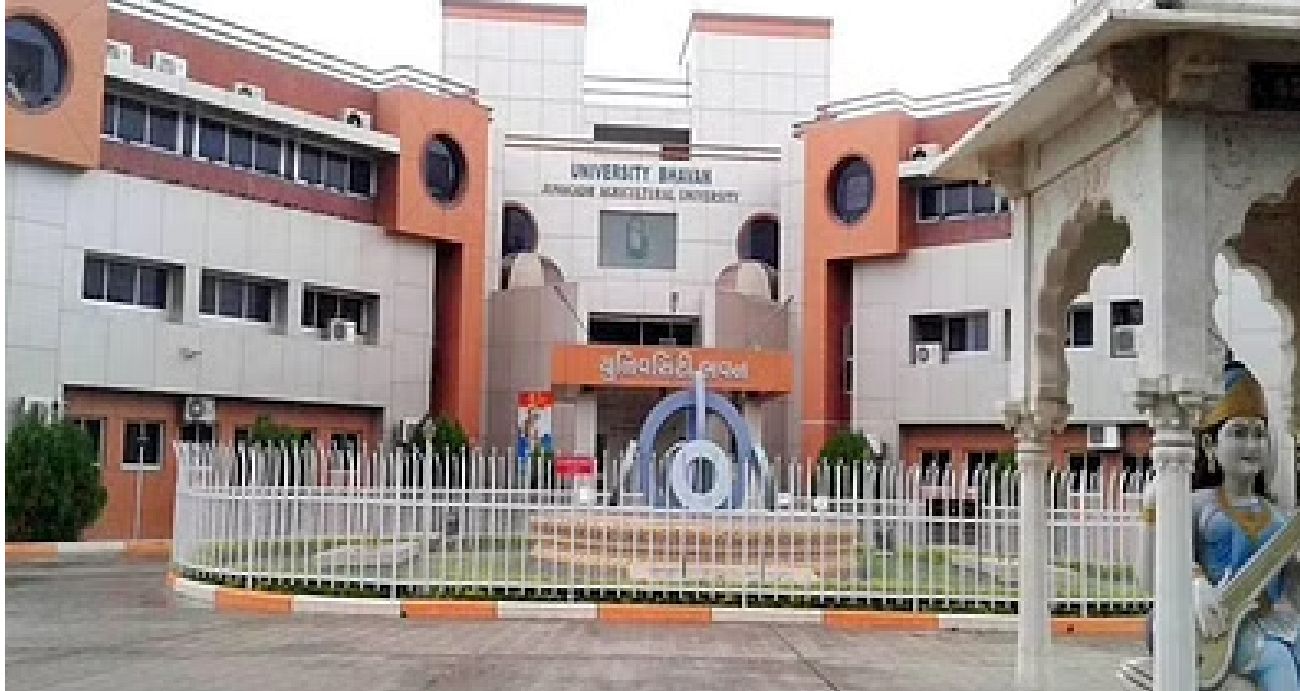 JUNAGADH AGRICULTURAL UNIVERSITY, JUNAGADH