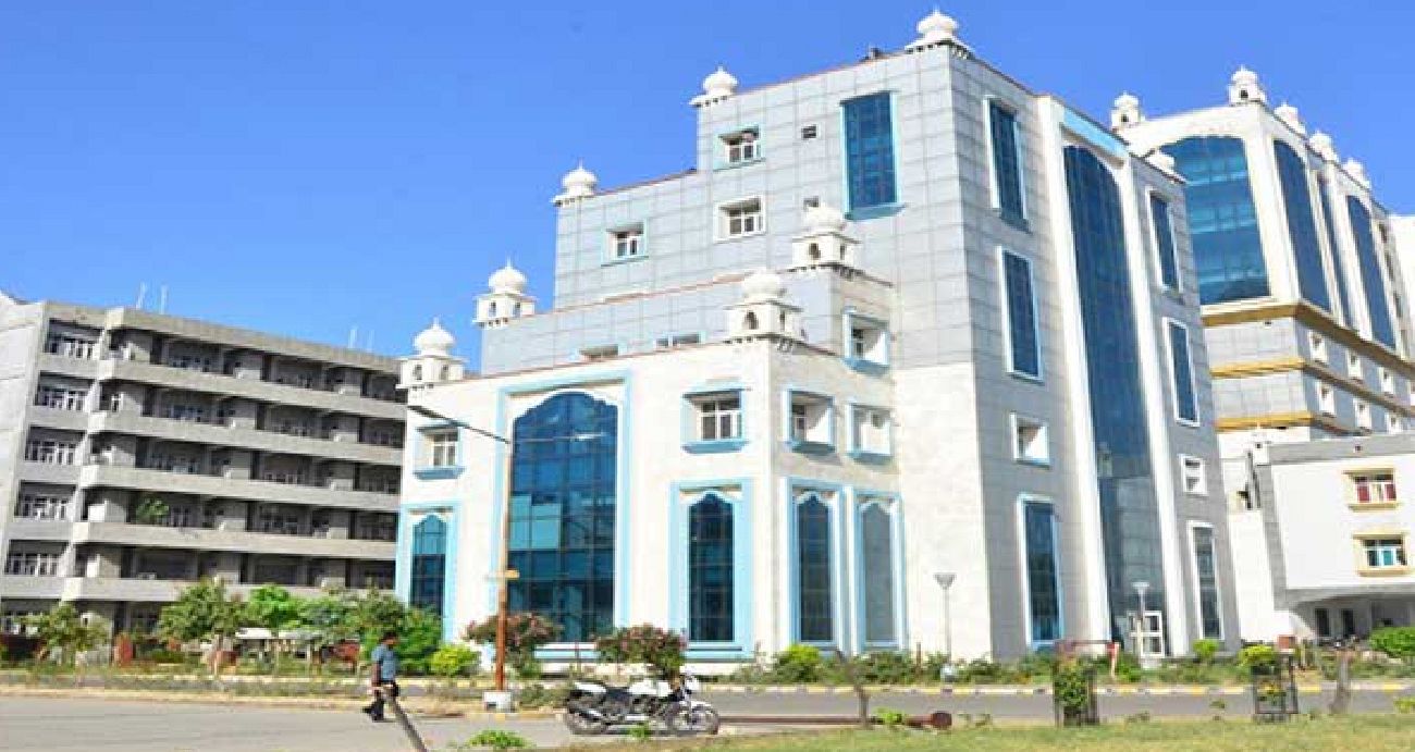 GOVERNMENT MEDICAL COLLEGE - (GMC), AMRITSAR 