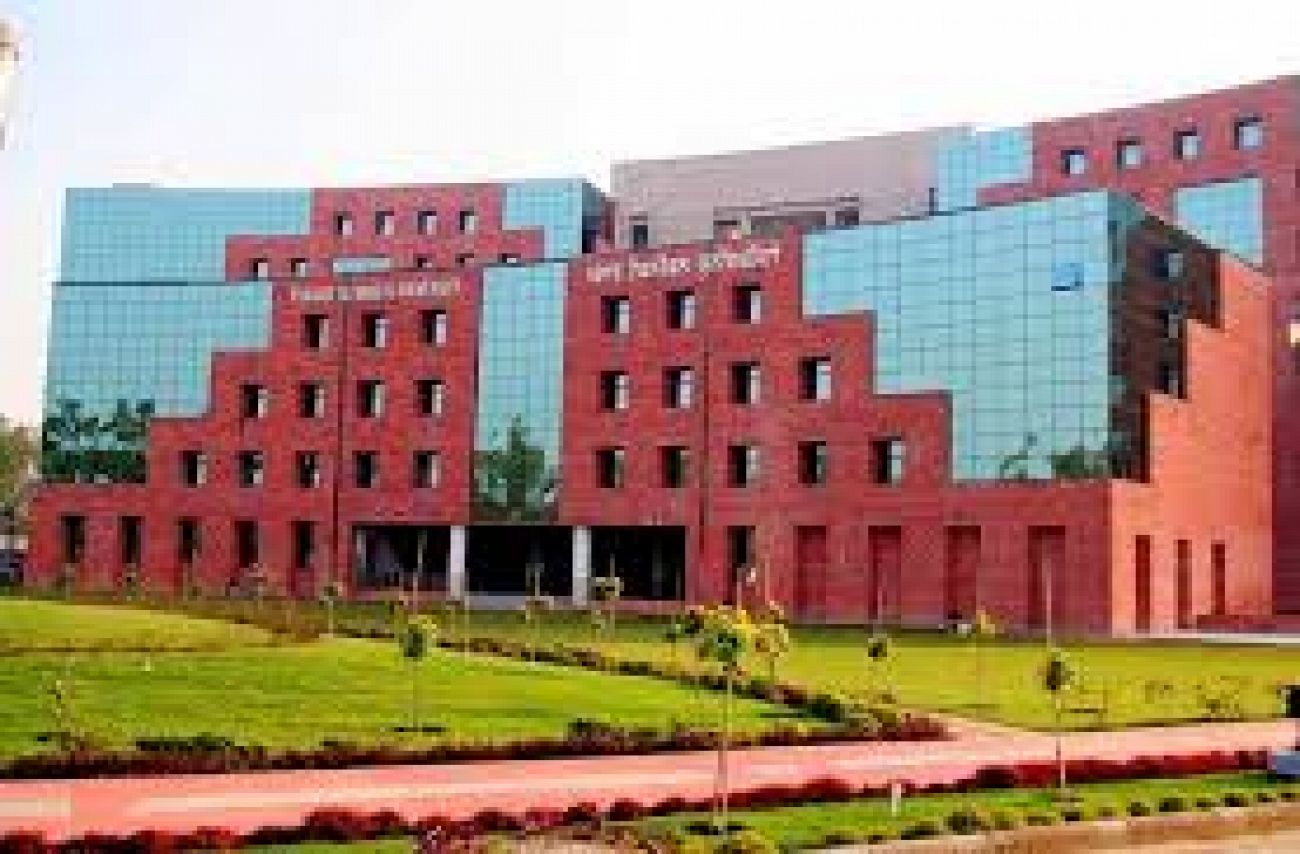 OXL SCHOOL OF MULTIMEDIA, CHANDIGARH 
